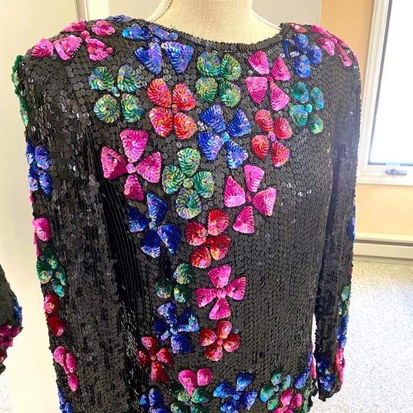 Vintage 100% silk sequined top Sz M 70s 80s 90s Black Floral - Picture 4 of 16